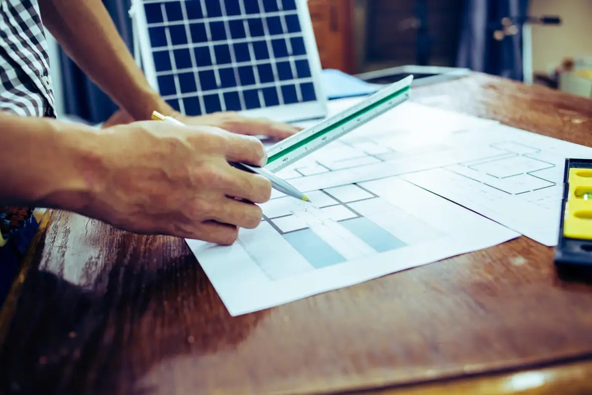 Projeto e engenharia de sistema fotovoltaico Santa & Campos